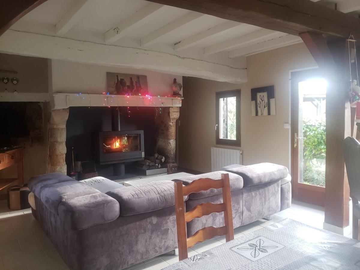 Ferienhaus Les 2 Chaumieres Avec Piscine Epinay