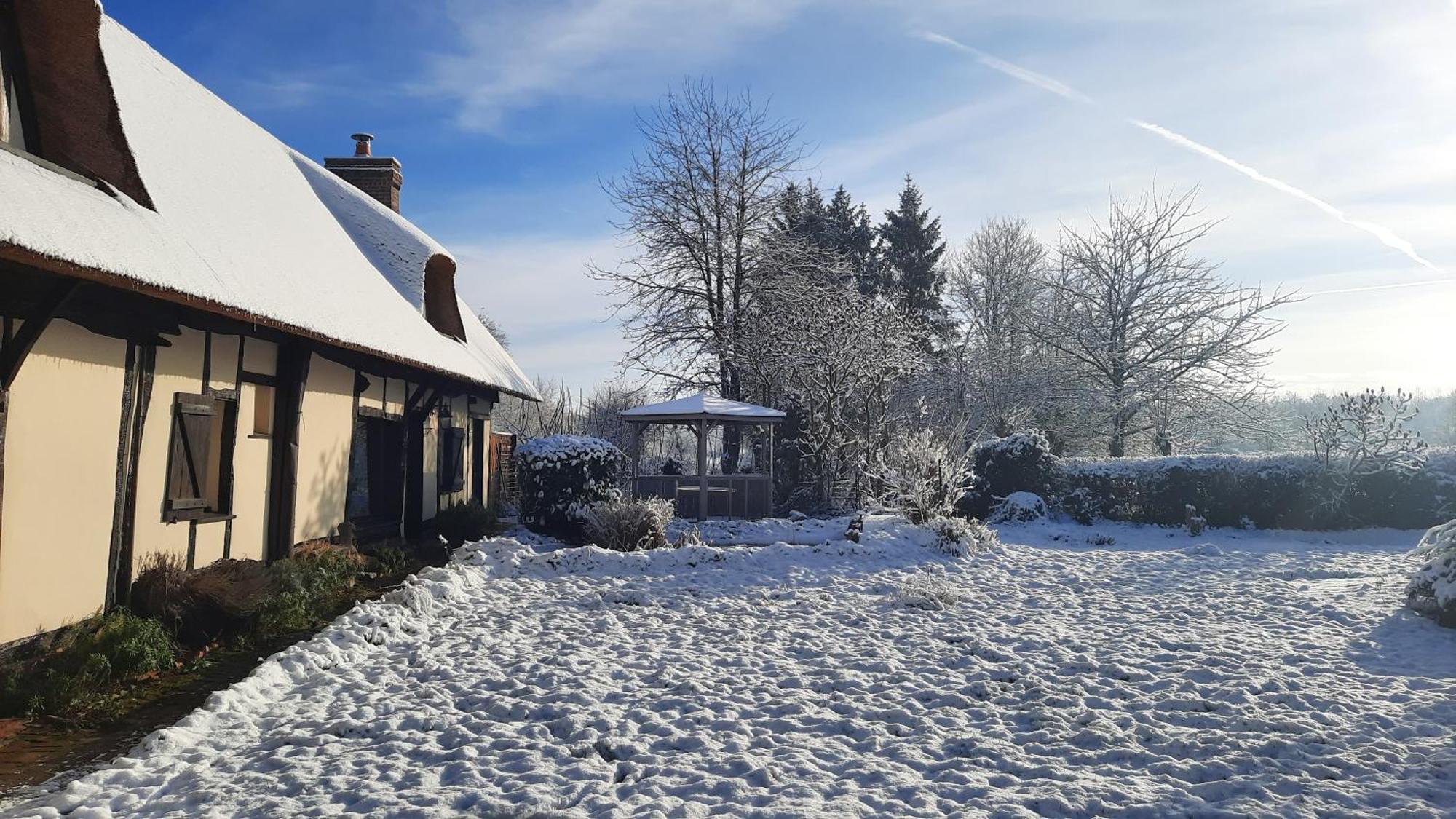 Ferienhaus Les 2 Chaumieres Avec Piscine