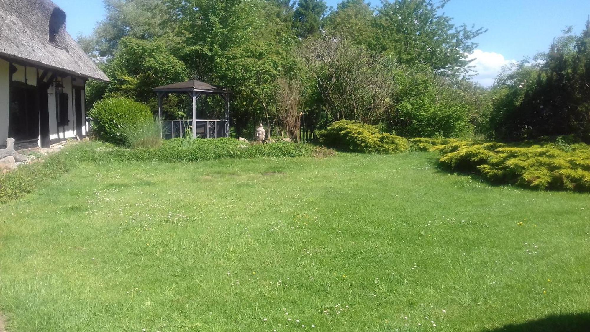 Les 2 Chaumieres Avec Piscine Epinay